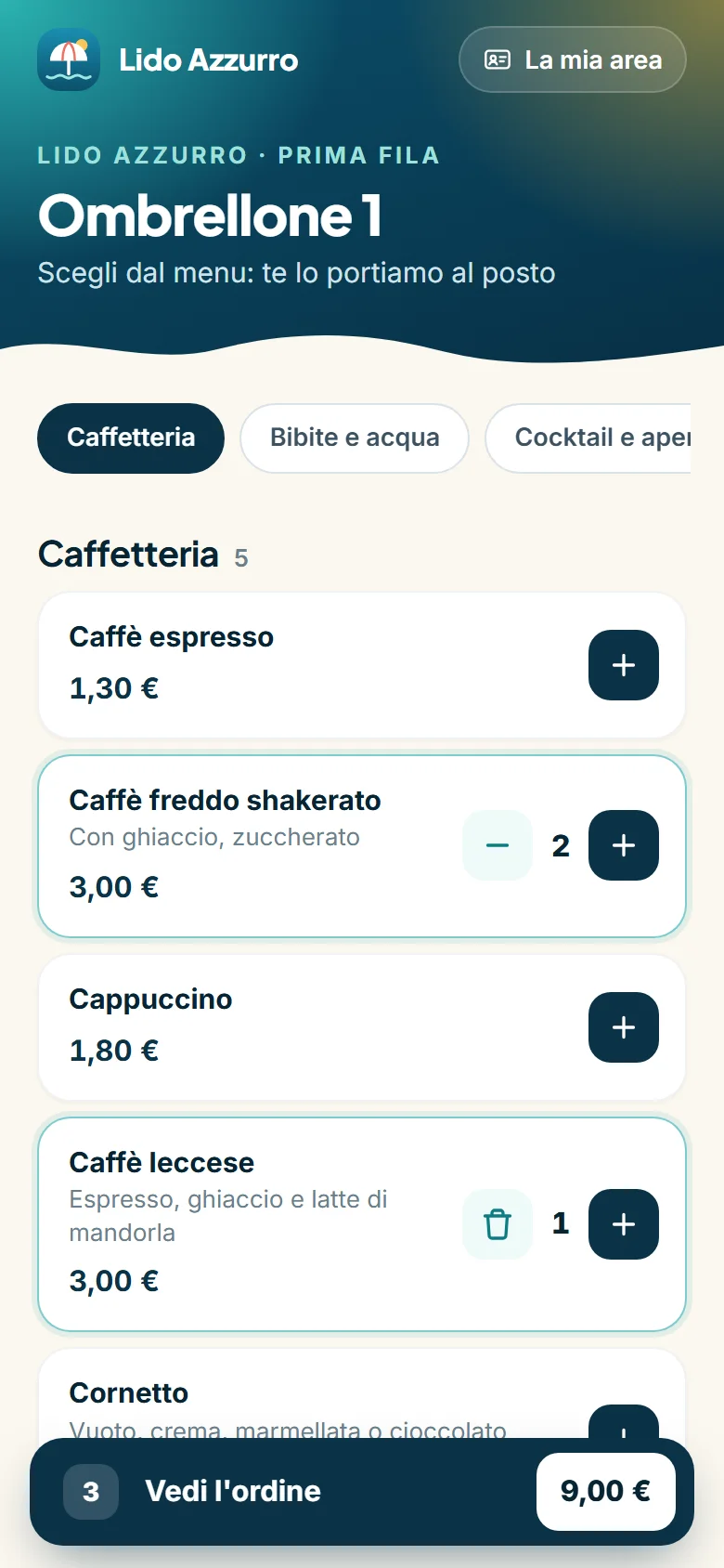 Il menu del bar aperto dal QR dell'ombrellone, con due prodotti nel carrello